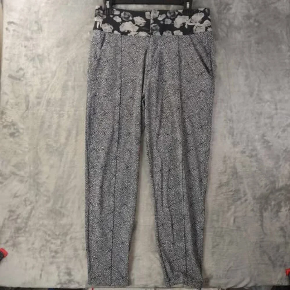 Lululemon‎ Womens 4 Navy White Floral Stretchy Straight Dress Pants Casual